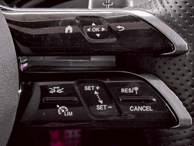 GLC GLC 220 d 4MATIC レザーEXP/パノラマ/全周囲/ブルメスター/ヘッドアップディスプレイ/アンビエント/ETC/ワイヤレス充電/レーダークルーズ/電動リアゲート/シートヒーター(26枚目)