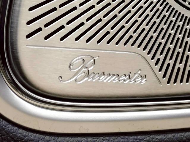 GLC GLC 220 d 4MATIC レザーEXP/パノラマ/全周囲/ブルメスター/ヘッドアップディスプレイ/アンビエント/ETC/ワイヤレス充電/レーダークルーズ/電動リアゲート/シートヒーター(33枚目)