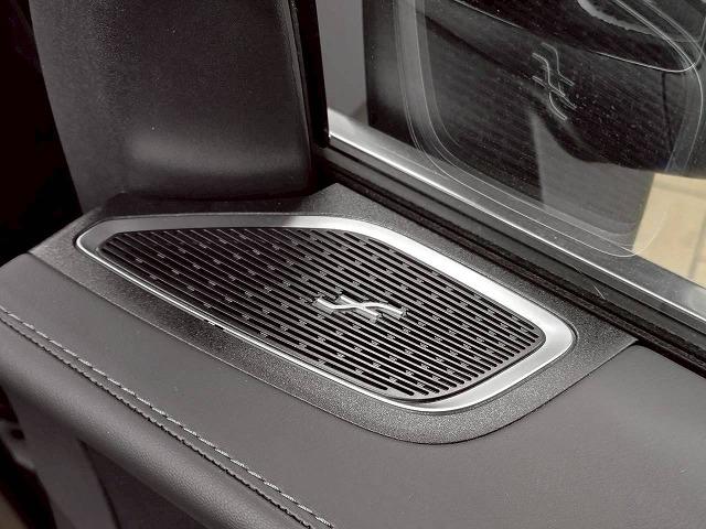 GLC GLC 220 d 4MATIC レザーEXP/パノラマ/全周囲/ブルメスター/ヘッドアップディスプレイ/アンビエント/ETC/ワイヤレス充電/レーダークルーズ/電動リアゲート/シートヒーター(38枚目)