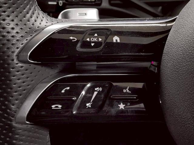 GLC GLC 220 d 4MATIC レザーEXP/パノラマ/全周囲/ブルメスター/ヘッドアップディスプレイ/アンビエント/ETC/ワイヤレス充電/レーダークルーズ/電動リアゲート/シートヒーター(41枚目)