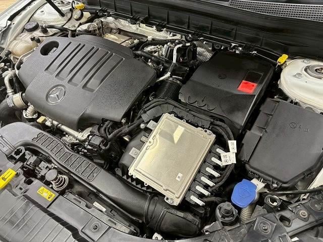 MERCEDES BENZ GLB GLB200D