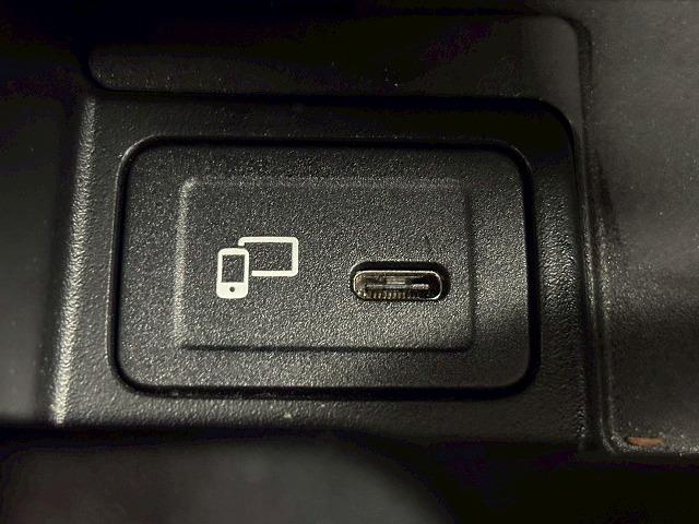 MERCEDES BENZ GLB GLB200D