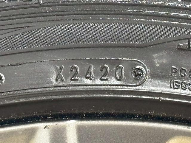 ES ES300h “F SPORT” 禁煙/サンルーフ/バックカメラ/レーダークルーズ/ブラインドスポット/シートクーラー/シートヒーター/ステアリングヒーター/ブレーキホールド/パドルシフト/シートメモリー(59枚目)