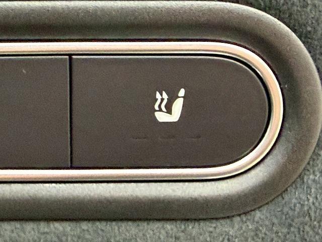 Ａクラス Ａ２００ｄ　ＡＭＧライン　禁煙車／全周囲／アドバンスドＰＫＧ／ＥＴＣ／レザーセフティＰＫＧ／ナビゲーションＰＫＧ／ヘッドアップディスプレイ／レーダークルーズ／シートヒーター／パワーシート／ワイヤレス充電／ブラインドスポット（47枚目）