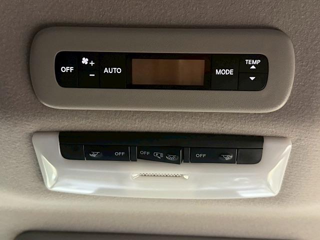 �A�N�Z�X�́A�y�呠�J�C���^�[�z���~��Ă����B�Ŋ��w�͖��Ήw�i�i�q�R�z�{���{���j�ƂȂ�܂��B���O�ɂ��A���𒸂���΁A���}������܂��B