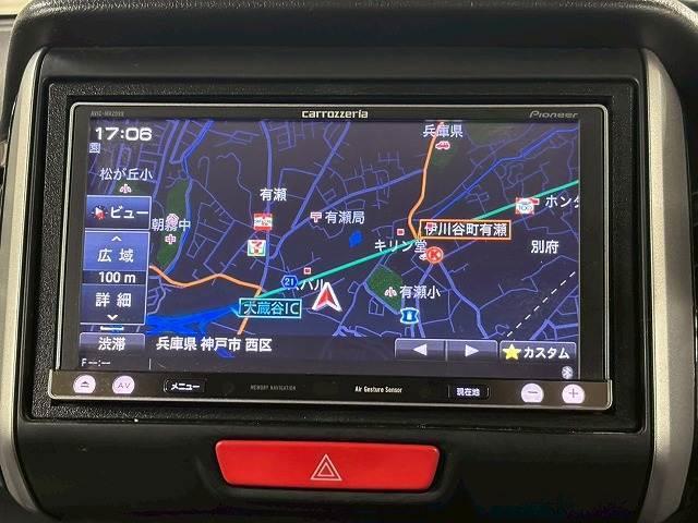 Ｎ－ＢＯＸカスタム ◆Ｃｕｓｔｏｍ　ＳＳパッケージ　禁煙車／バックカメラ／両側パワースライド／横滑り制御装置／ステアリングスイッチ／ＥＴＣ／横滑り制御装置／オートエアコン／ステアリングスイッチ／スマートキー／ＣＤ・ＤＶＤ再生（4枚目）