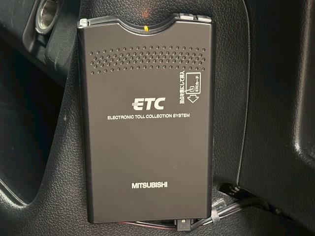 Ｎ－ＢＯＸカスタム ◆Ｃｕｓｔｏｍ　ＳＳパッケージ　禁煙車／バックカメラ／両側パワースライド／横滑り制御装置／ステアリングスイッチ／ＥＴＣ／横滑り制御装置／オートエアコン／ステアリングスイッチ／スマートキー／ＣＤ・ＤＶＤ再生（12枚目）