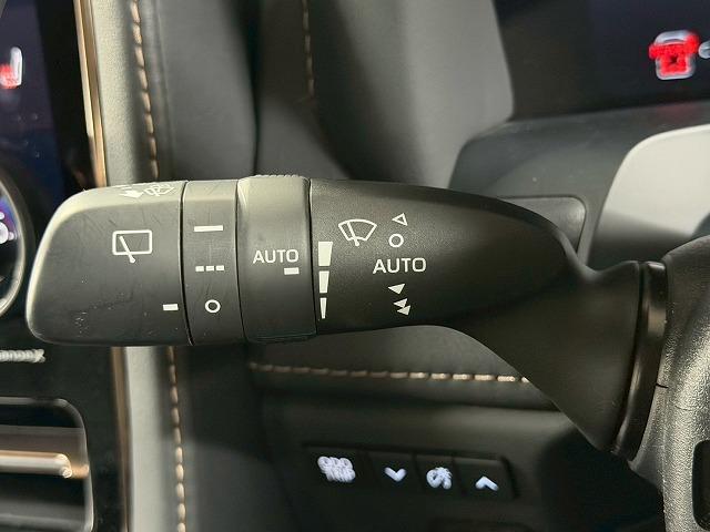 ヴェルファイアハイブリッド Ｚ　Ｐｒｅｍｉｅｒ　全周囲／サンルーフ／フリップダウン／ＡＣ１００Ｖ／ユニバーサルステップ／ワイヤレス充電／アップルカープレイ／シートヒーター＆シートクーラー／ヘッドアップディスプレイ／ステアリングヒーター（38枚目）