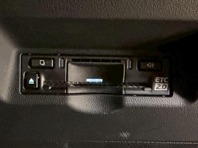 ヴェルファイアハイブリッド Ｚ　Ｐｒｅｍｉｅｒ　全周囲／サンルーフ／フリップダウン／ＡＣ１００Ｖ／ユニバーサルステップ／ワイヤレス充電／アップルカープレイ／シートヒーター＆シートクーラー／ヘッドアップディスプレイ／ステアリングヒーター（58枚目）