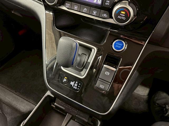 �A�N�Z�X�́A�y�呠�J�C���^�[�z���~��Ă����B�Ŋ��w�͖��Ήw�i�i�q�R�z�{���{���j�ƂȂ�܂��B���O�ɂ��A���𒸂���΁A���}������܂��B