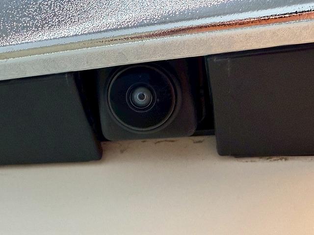 �A�N�Z�X�́A�y�呠�J�C���^�[�z���~��Ă����B�Ŋ��w�͖��Ήw�i�i�q�R�z�{���{���j�ƂȂ�܂��B���O�ɂ��A���𒸂���΁A���}������܂��B