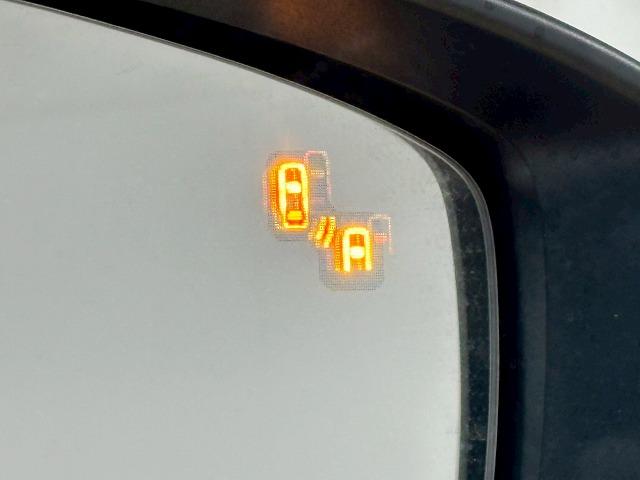 �A�N�Z�X�́A�y�呠�J�C���^�[�z���~��Ă����B�Ŋ��w�͖��Ήw�i�i�q�R�z�{���{���j�ƂȂ�܂��B���O�ɂ��A���𒸂���΁A���}������܂��B