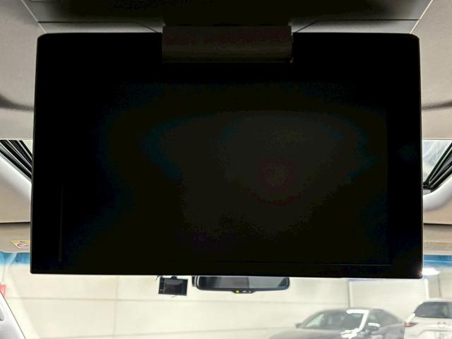 �A�N�Z�X�́A�y�呠�J�C���^�[�z���~��Ă����B�Ŋ��w�͖��Ήw�i�i�q�R�z�{���{���j�ƂȂ�܂��B���O�ɂ��A���𒸂���΁A���}������܂��B