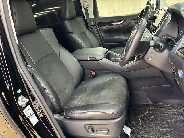 �A�N�Z�X�́A�y�呠�J�C���^�[�z���~��Ă����B�Ŋ��w�͖��Ήw�i�i�q�R�z�{���{���j�ƂȂ�܂��B���O�ɂ��A���𒸂���΁A���}������܂��B