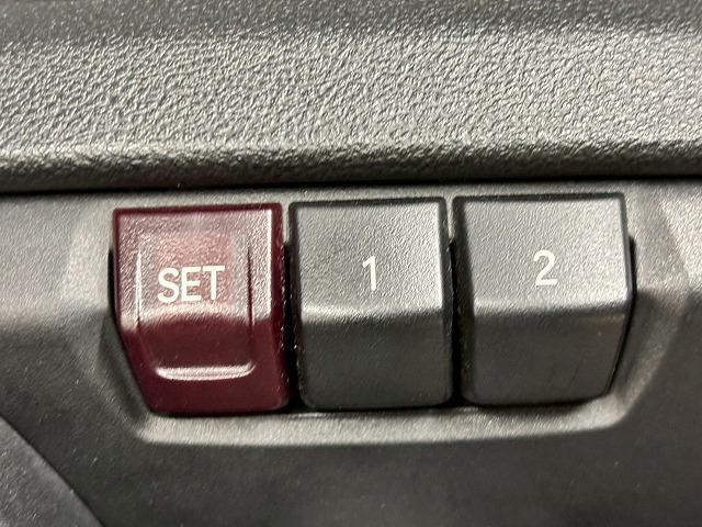 �A�N�Z�X�́A�y�呠�J�C���^�[�z���~��Ă����B�Ŋ��w�͖��Ήw�i�i�q�R�z�{���{���j�ƂȂ�܂��B���O�ɂ��A���𒸂���΁A���}������܂��B