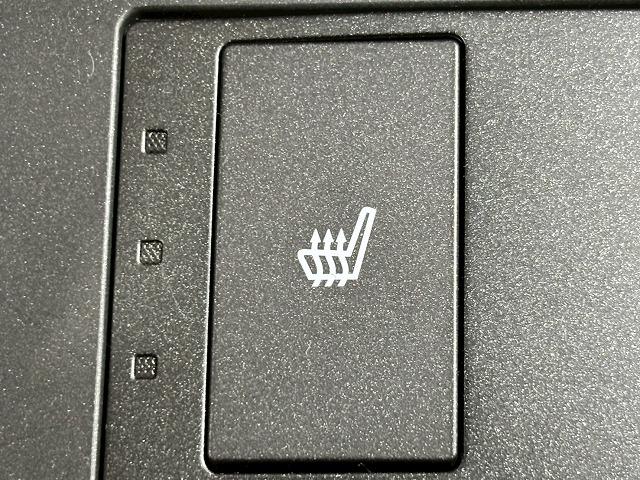 �A�N�Z�X�́A�y�呠�J�C���^�[�z���~��Ă����B�Ŋ��w�͖��Ήw�i�i�q�R�z�{���{���j�ƂȂ�܂��B���O�ɂ��A���𒸂���΁A���}������܂��B