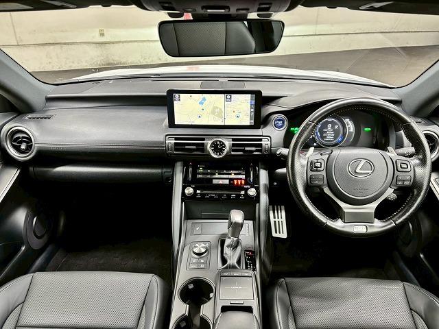 �A�N�Z�X�́A�y�呠�J�C���^�[�z���~��Ă����B�Ŋ��w�͖��Ήw�i�i�q�R�z�{���{���j�ƂȂ�܂��B���O�ɂ��A���𒸂���΁A���}������܂��B