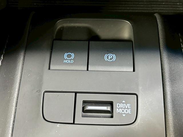 ハリアー Ｚ　“Ｌｅａｔｈｅｒ　Ｐａｃｋａｇｅ”　禁煙／全周囲／モデリスタ／デジタルミラー／電動リアゲート／ＪＢＬ／ブラインドスポット／アップルカープレイ／オートハイビーム／ヘッドアップディスプレイ／レーダークルーズ／シートメモリー（31枚目）