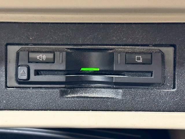 ランドクルーザープラド ＴＸ　“Ｌパッケージ”　禁煙／サンルーフ／レーダークルーズ／モデリスタ／ルーフレール／３列／シートクーラー／ＥＴＣ／クリアランスソナー／オートハイビーム／ＣＤ・ＤＶＤ再生／シートヒーター／パワーシート（13枚目）