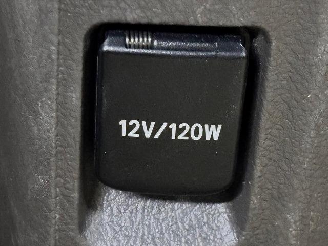 ランドクルーザープラド ＴＸ　“Ｌパッケージ”　禁煙／サンルーフ／レーダークルーズ／モデリスタ／ルーフレール／３列／シートクーラー／ＥＴＣ／クリアランスソナー／オートハイビーム／ＣＤ・ＤＶＤ再生／シートヒーター／パワーシート（39枚目）