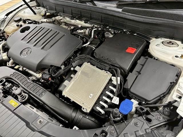 ＧＬＢ ＧＬＢ　２００ｄ　４ＭＡＴＩＣ　ナビゲーションパッケージ　禁煙／全周囲／サンルーフ／ブラインドスポット／レーダークルーズ／電動リアゲート／シートヒーター／ブラインドスポット／パワーシート／パドルシフト／レーンキープ／オートハイビーム（15枚目）