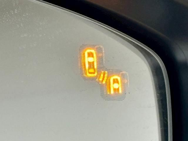 �y�u���C���h�X�|�b�g���j�^�[�i�a�r�l�j�z�Ԑ��ύX���Ɏԗ�������痈��ԗ������m�����S���T�|�[�g���鑕�u�ł��B