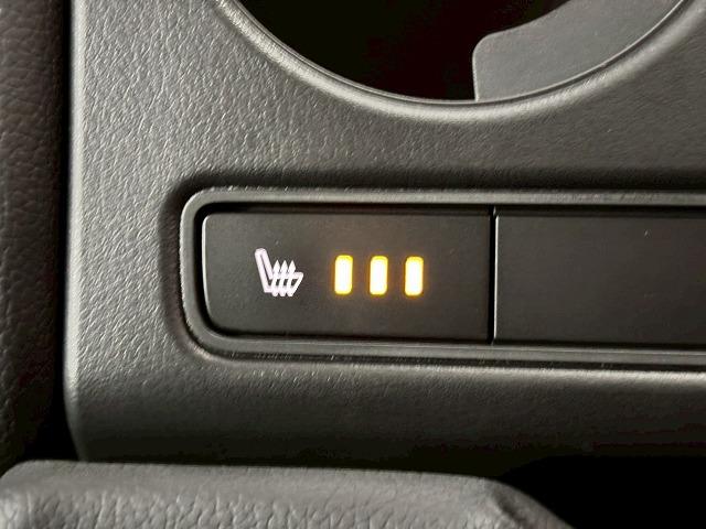 �A�N�Z�X�́A�y�呠�J�C���^�[�z���~��Ă����B�Ŋ��w�͖��Ήw�i�i�q�R�z�{���{���j�ƂȂ�܂��B���O�ɂ��A���𒸂���΁A���}������܂��B