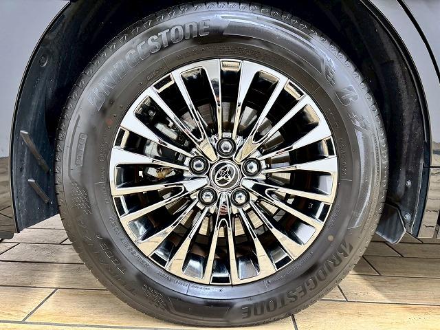 アルファードハイブリッド Ｅｘｅｃｕｔｉｖｅ　Ｌｏｕｎｇｅ　１オナ／サンルーフ／フリップダウン／デジタルミラー／全周囲／ＪＢＬ／ヘッドアップディスプレイ／アップルカープレイ／シートヒーター＆シートクーラー／ワイヤレス受電／ＡＣ１００Ｖ／ブラインドスポット（61枚目）