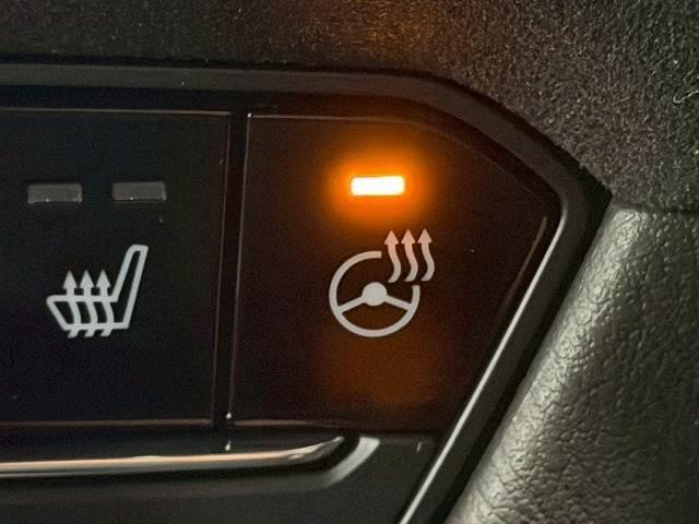 ＭＡＺＤＡ６セダン ２５Ｓ　Ｌ　Ｐａｃｋａｇｅ　禁煙／ＢＯＳＥ／本革／レーダークルーズ／ブラインドスポット／ヘッドアップディスプレイ／ＥＴＣ／ステアリングヒーター／レーンキープ／後席シートヒーター／パドルシフト／オートエアコン（8枚目）