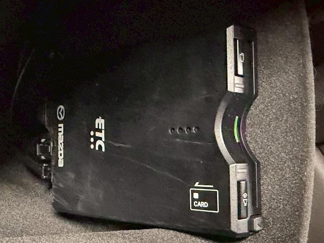 ＭＡＺＤＡ６セダン ２５Ｓ　Ｌ　Ｐａｃｋａｇｅ　禁煙／ＢＯＳＥ／本革／レーダークルーズ／ブラインドスポット／ヘッドアップディスプレイ／ＥＴＣ／ステアリングヒーター／レーンキープ／後席シートヒーター／パドルシフト／オートエアコン（31枚目）