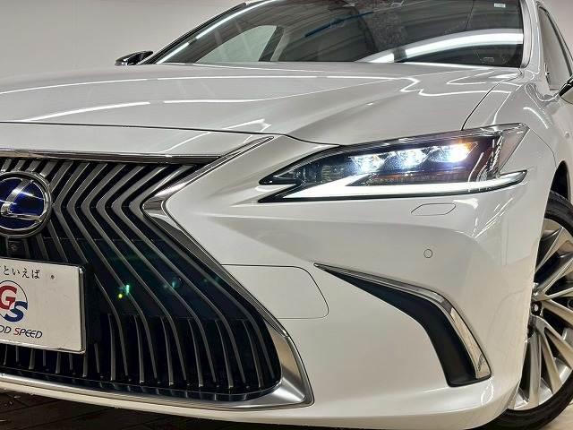 ＥＳ ＥＳ３００ｈ　“ｖｅｒｓｉｏｎ　Ｌ”　禁煙／サンルーフ／マクレビ／全周囲／ＡＣ１００Ｖ／シートヒーター／ブラインドスポット／レーダークルーズ／シートクーラー／ステアリングヒーター／ＡＣ１００Ｖ／ステアリングヒーター／電動リアゲート（12枚目）