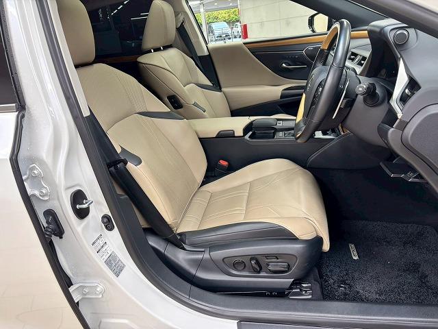 ＥＳ ＥＳ３００ｈ　“ｖｅｒｓｉｏｎ　Ｌ”　禁煙／サンルーフ／マクレビ／全周囲／ＡＣ１００Ｖ／シートヒーター／ブラインドスポット／レーダークルーズ／シートクーラー／ステアリングヒーター／ＡＣ１００Ｖ／ステアリングヒーター／電動リアゲート（58枚目）