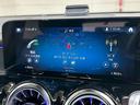 MERCEDES BENZ GLB
