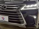 LX570 禁煙/サンルーフ/全周囲/電動リアゲート/ブラインドスポット/ヘッドアップディスプレイ/7人乗り/シートヒーター&シートクーラー/AC100V/ステアリングヒーター/後席シートヒーター(69枚目)