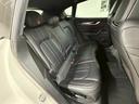 後部座席も気になるようなキズ・汚れやへたり等、大きなダメージはなく、良好な状態です。