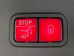 【電動リアゲート】ボタンひとつで大きなゲートも簡単に開閉可能です。背の高いＳＵＶ、ミニバンにあると嬉しいですね。 7