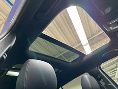 【サンルーフ】希少な大人気メーカーオプション。開放感溢れる車内を演出します☆ 5