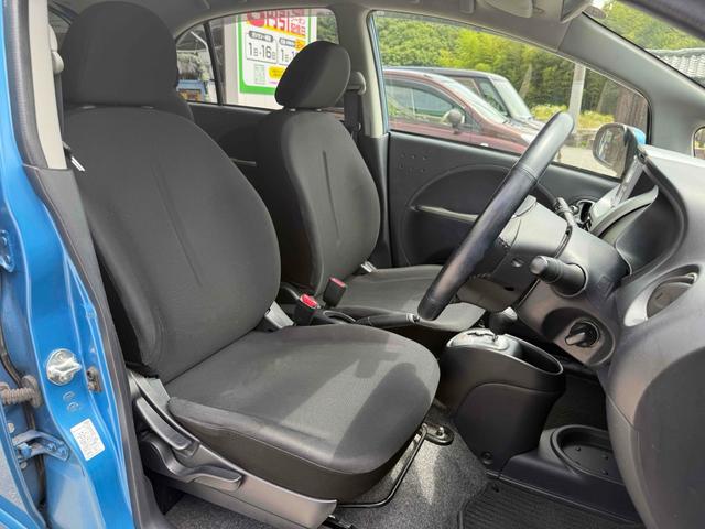 アイ ビバーチェ　ナビ　ＴＶ　スマートキー　電動格納ミラー　ＡＴ　盗難防止システム　ＡＢＳ　ＣＤ　衝突安全ボディ　エアコン　パワーステアリング　パワーウィンドウ　運転席エアバッグ（11枚目）