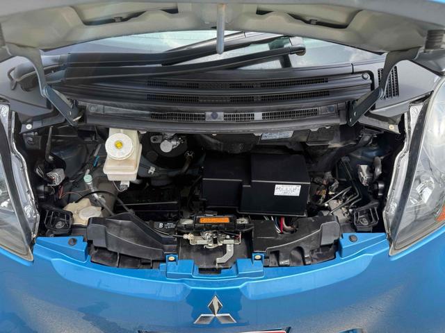 アイ ビバーチェ　ナビ　ＴＶ　スマートキー　電動格納ミラー　ＡＴ　盗難防止システム　ＡＢＳ　ＣＤ　衝突安全ボディ　エアコン　パワーステアリング　パワーウィンドウ　運転席エアバッグ（21枚目）