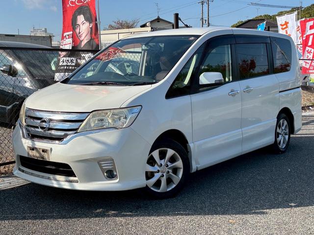 セレナ ハイウェイスター　走行距離１１００００キロ　車検整備　両側パワースライドドア　バックカメラ　ＨＤＤナビ　オートクルーズコントロール　日産純正アルミホイール　横滑り防止装置（6枚目）