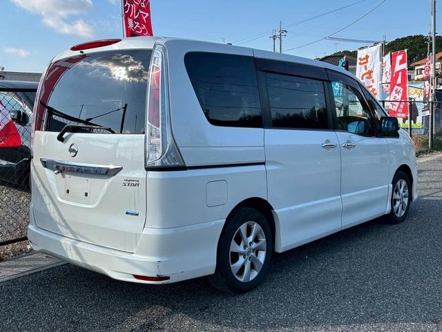セレナ ハイウェイスター　走行距離１１００００キロ　車検整備　両側パワースライドドア　バックカメラ　ＨＤＤナビ　オートクルーズコントロール　日産純正アルミホイール　横滑り防止装置（10枚目）