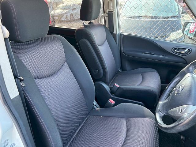 セレナ ハイウェイスター　走行距離１１００００キロ　車検整備　両側パワースライドドア　バックカメラ　ＨＤＤナビ　オートクルーズコントロール　日産純正アルミホイール　横滑り防止装置（27枚目）