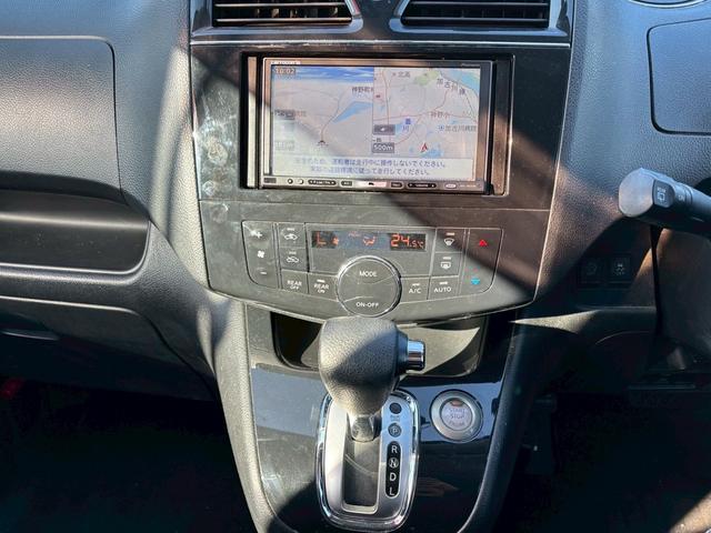 セレナ ハイウェイスター　走行距離１１００００キロ　車検整備　両側パワースライドドア　バックカメラ　ＨＤＤナビ　オートクルーズコントロール　日産純正アルミホイール　横滑り防止装置（48枚目）