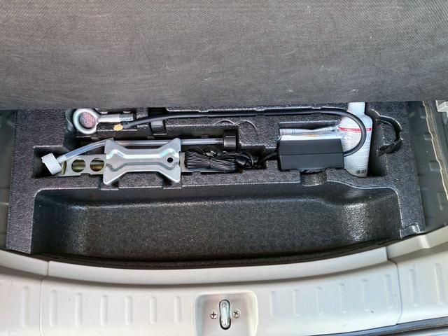 N-BOX G・Lパッケージ 走行距離110000キロ 車検整備 オートエアコン 両側スライドドア 片側電動スライドドア 電動格納ミラー エコモード ETC車載器 横滑り防止装置 ホンダ純正ホイールキャップ(32枚目)