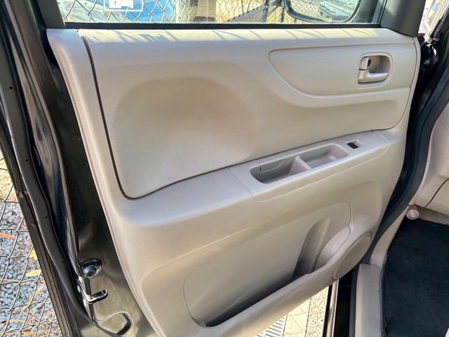 N-BOX G・Lパッケージ 走行距離110000キロ 車検整備 オートエアコン 両側スライドドア 片側電動スライドドア 電動格納ミラー エコモード ETC車載器 横滑り防止装置 ホンダ純正ホイールキャップ(35枚目)