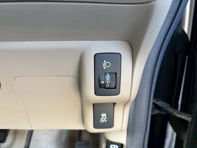 N-BOX G・Lパッケージ 走行距離110000キロ 車検整備 オートエアコン 両側スライドドア 片側電動スライドドア 電動格納ミラー エコモード ETC車載器 横滑り防止装置 ホンダ純正ホイールキャップ(44枚目)