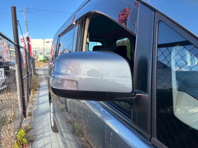 セレナ 20S Vセレクション 走行距離85000キロ 車検整備 日産純正ホイールキャップ 両側パワースライドドア メモリーナビ バックカメラ ETC車載器 電動格納ミラー オートエアコン(16枚目)