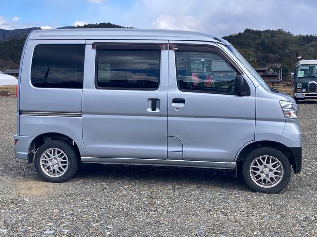 ハイゼットカーゴ ＤＸ　ＳＡＩＩＩ　ハイルーフ　４ＷＤ　パワステ・エアコン（4枚目）