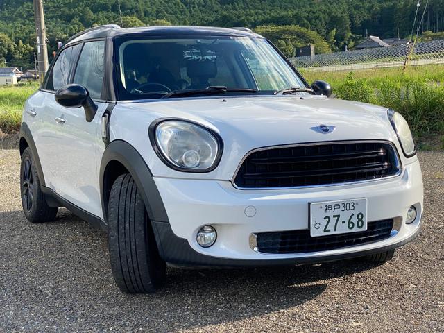 ＭＩＮＩ ワン　クロスオーバー　アルミ　サイドエアバック　オートエアコン　セキュリティアラーム　横滑り防止システム　ＥＴＣ車載器　助手席エアバック　キーレス　ＡＢＳ　ＰＷ　エアバック　パワーステアリング　ルーフレール（6枚目）