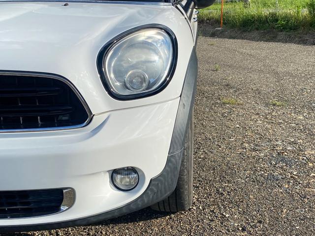 ＭＩＮＩ ワン　クロスオーバー　アルミ　サイドエアバック　オートエアコン　セキュリティアラーム　横滑り防止システム　ＥＴＣ車載器　助手席エアバック　キーレス　ＡＢＳ　ＰＷ　エアバック　パワーステアリング　ルーフレール（8枚目）
